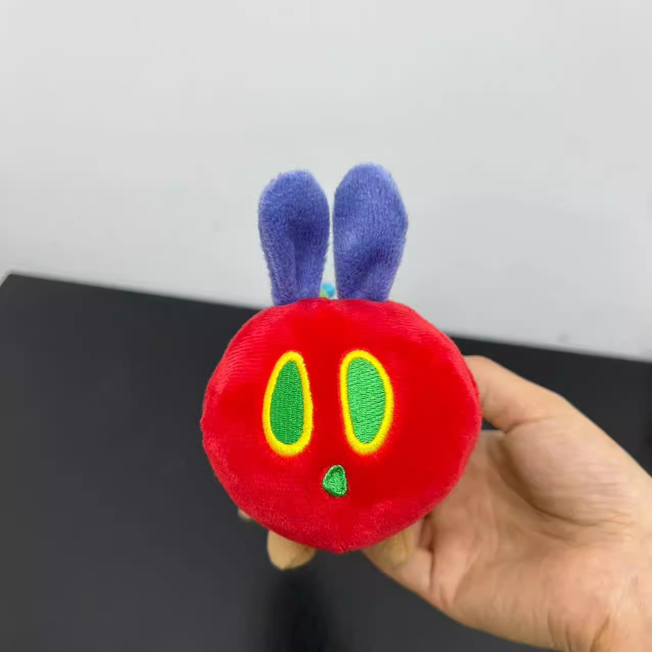 かわいい本 非常に空腹な毛虫 変化する蝶 ぬいぐるみ 26C - Kids Toys Very のレビューと価格