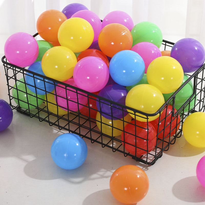 COLOBOBO プラスチックボールピットボール 5.5 セ - Kids Toys Under 50 のレビューと価格